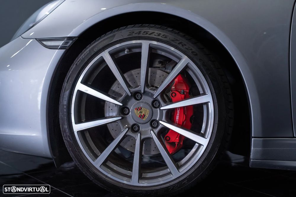 Porsche 911 (991) Carrera 4 S PDK - 35