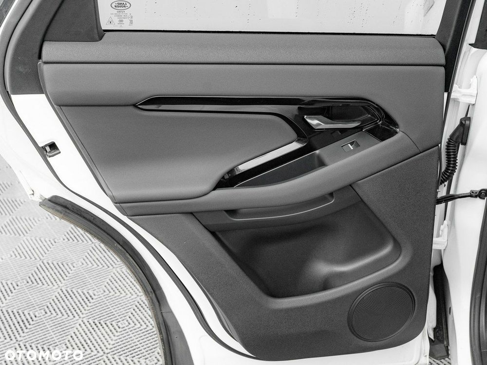 Land Rover Range Rover Evoque - 21