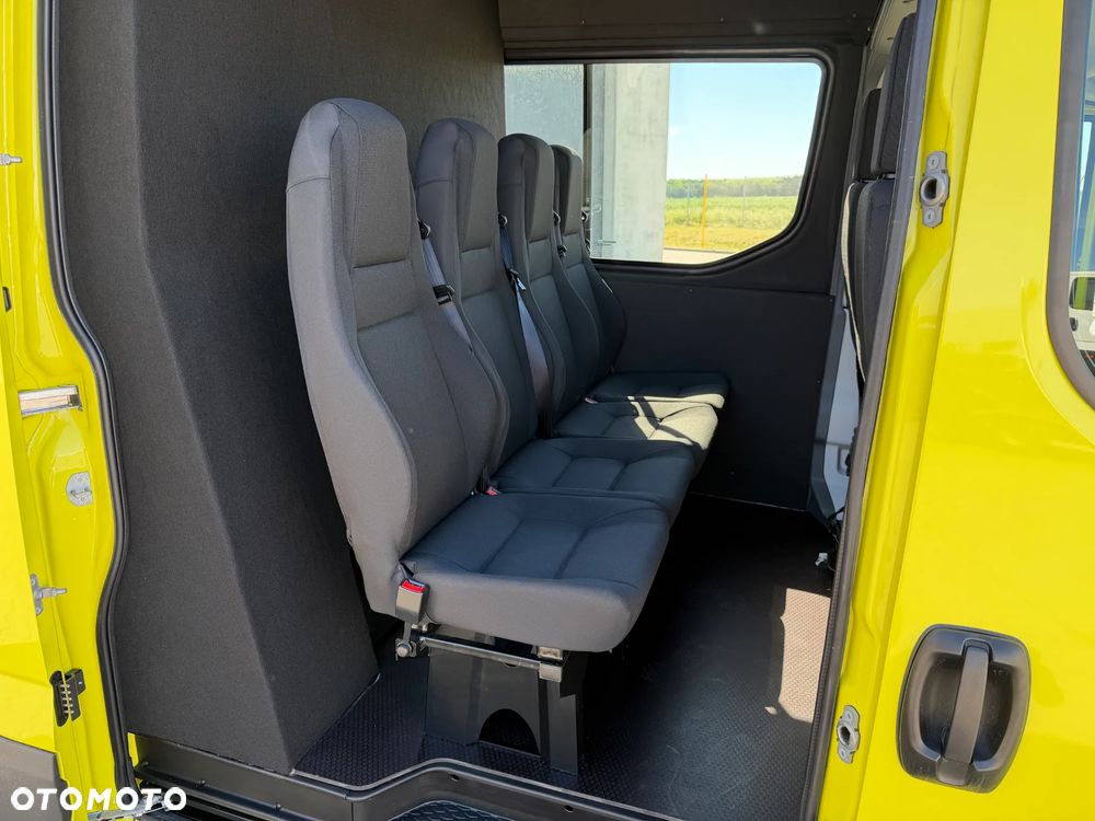 Iveco Daily 3.0 3.5 tony Brygadówka L3H2 Nowy MY24 - 41