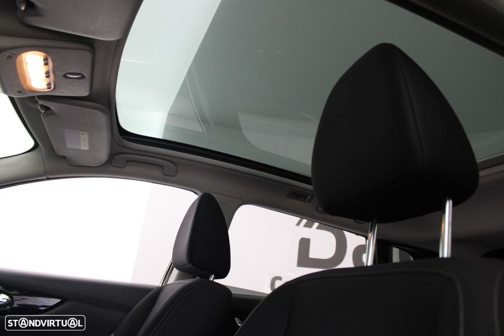 Nissan Qashqai 1.5 dCi N-Connecta Business - 25