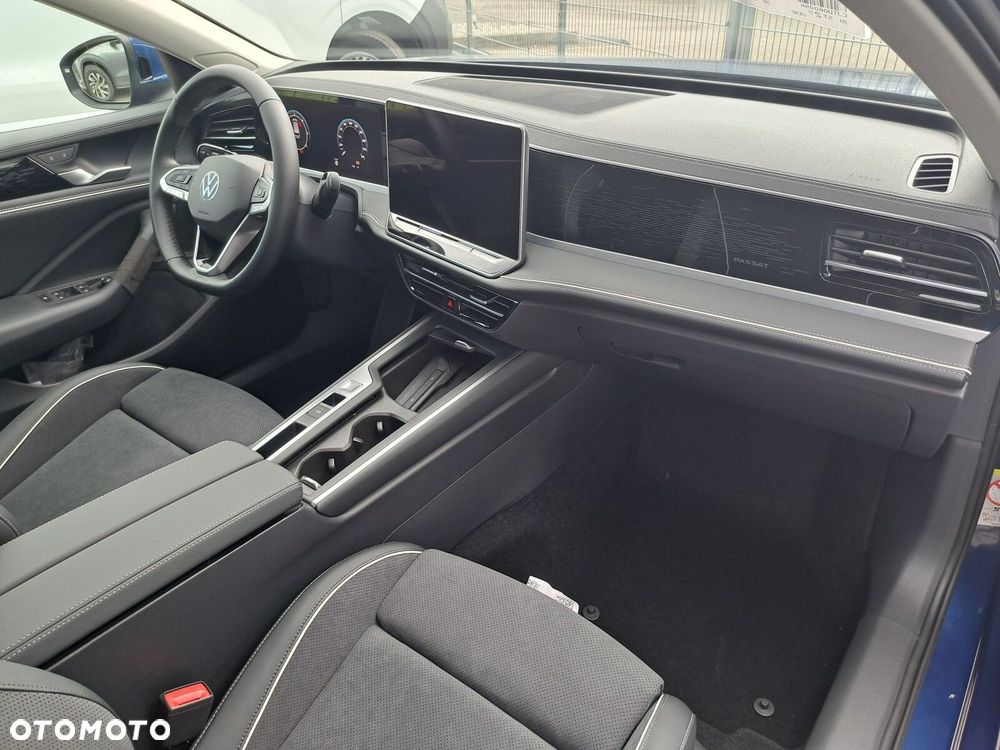 Volkswagen Passat - 8