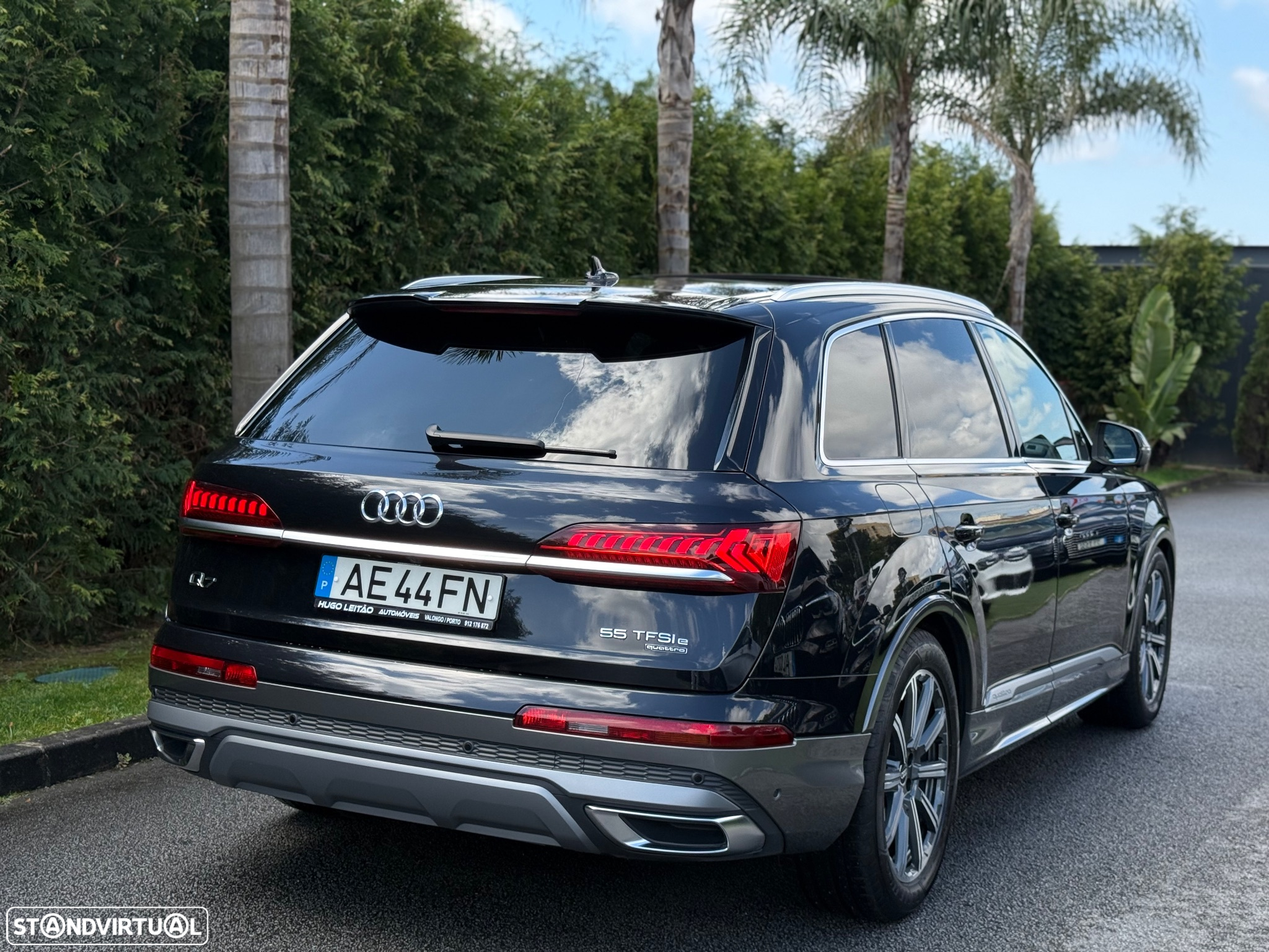 Audi Q7 55 TFSIe quattro S line Tiptronic - 4