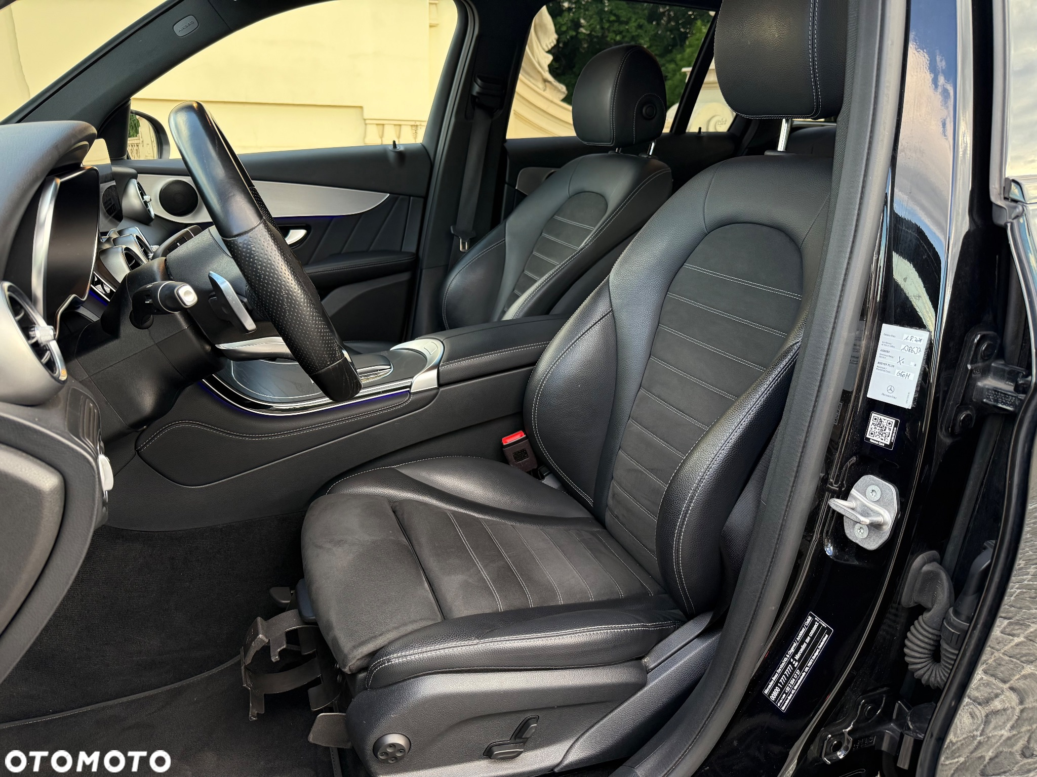 Mercedes-Benz GLC 220 d 4Matic 9G-TRONIC AMG Line - 20