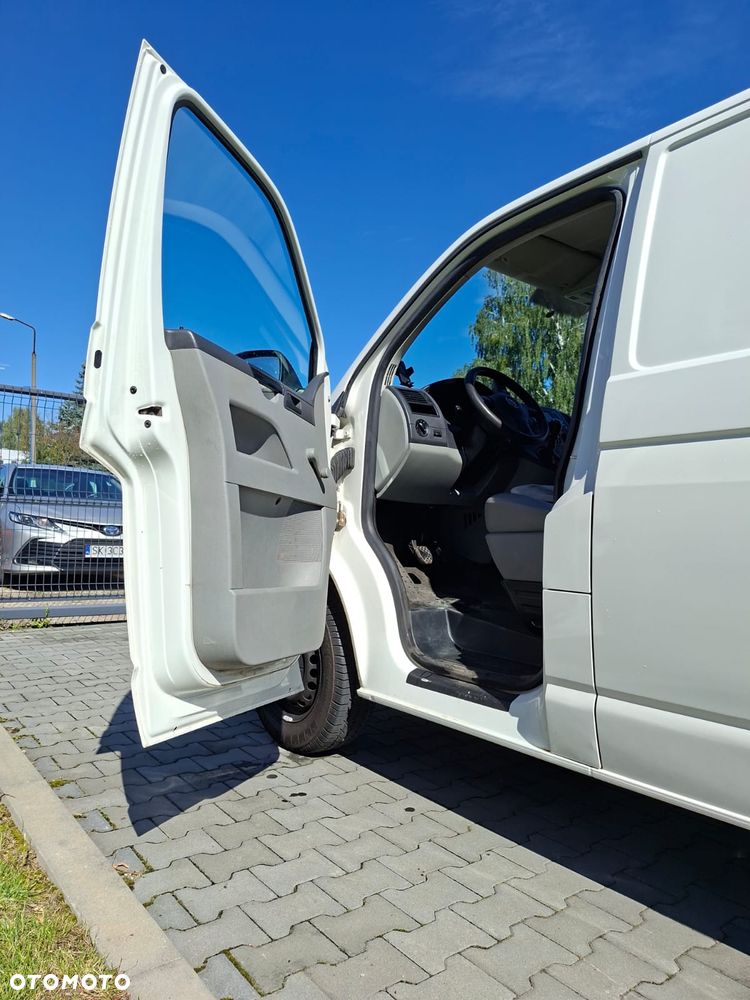 Volkswagen Transporter T5 - 19