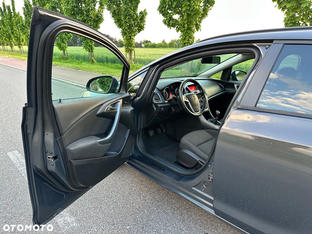 Opel Astra 1.7 CDTI DPF Active - 14