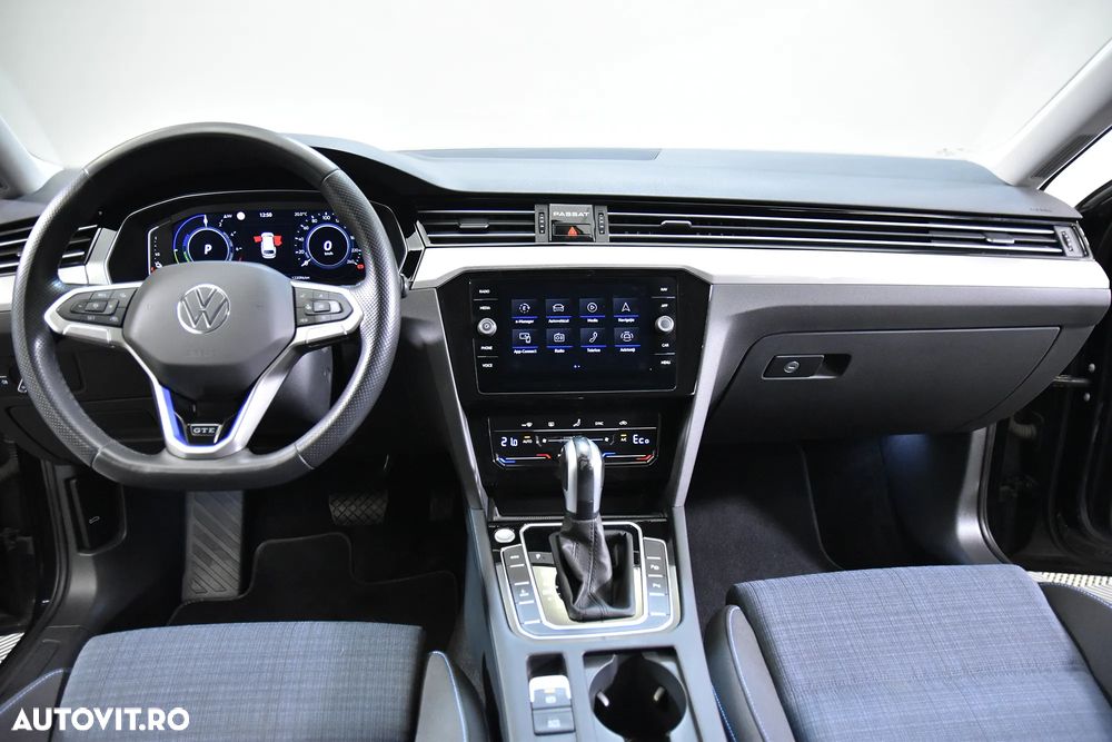 VOLKSWAGEN Passat 2022 — imagine 9