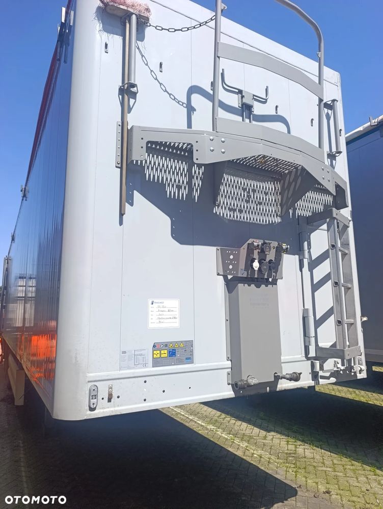 Knapen K200 - 1