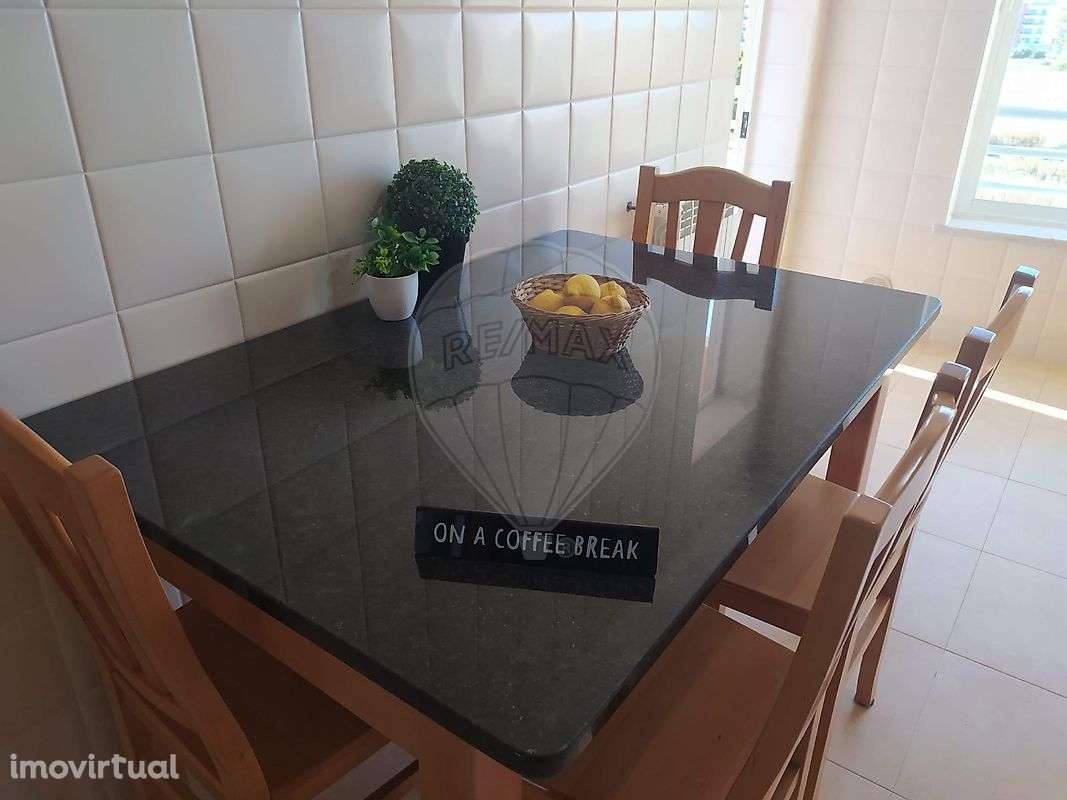 Apartamento T3 para arrendamento - Grande imagem: 2/7