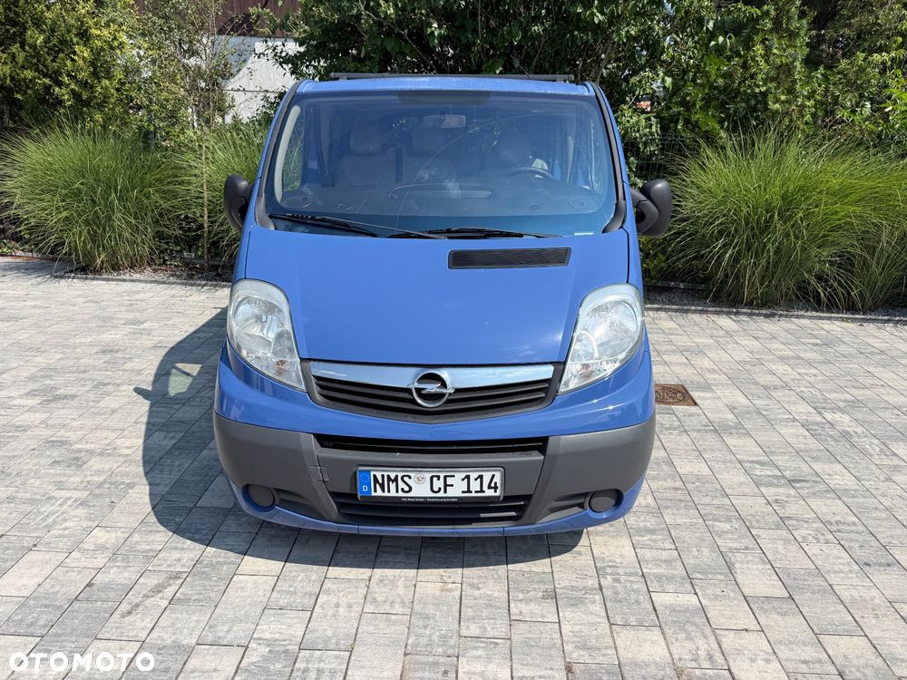 Opel Vivaro - 10