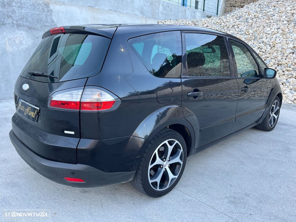 Ford S-Max 1.8 TDCi Titanium 7L - 4