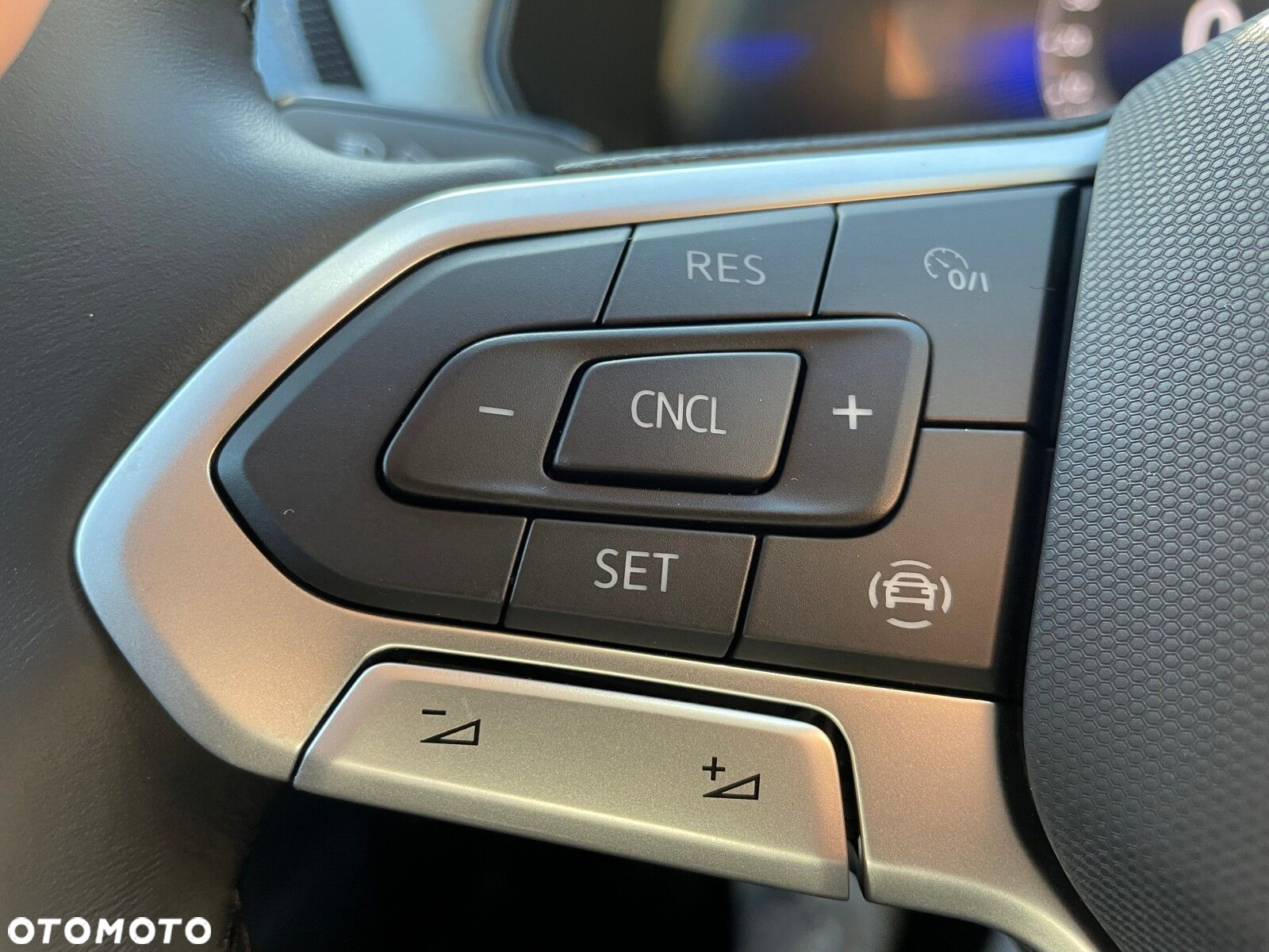Volkswagen T-Cross - 16