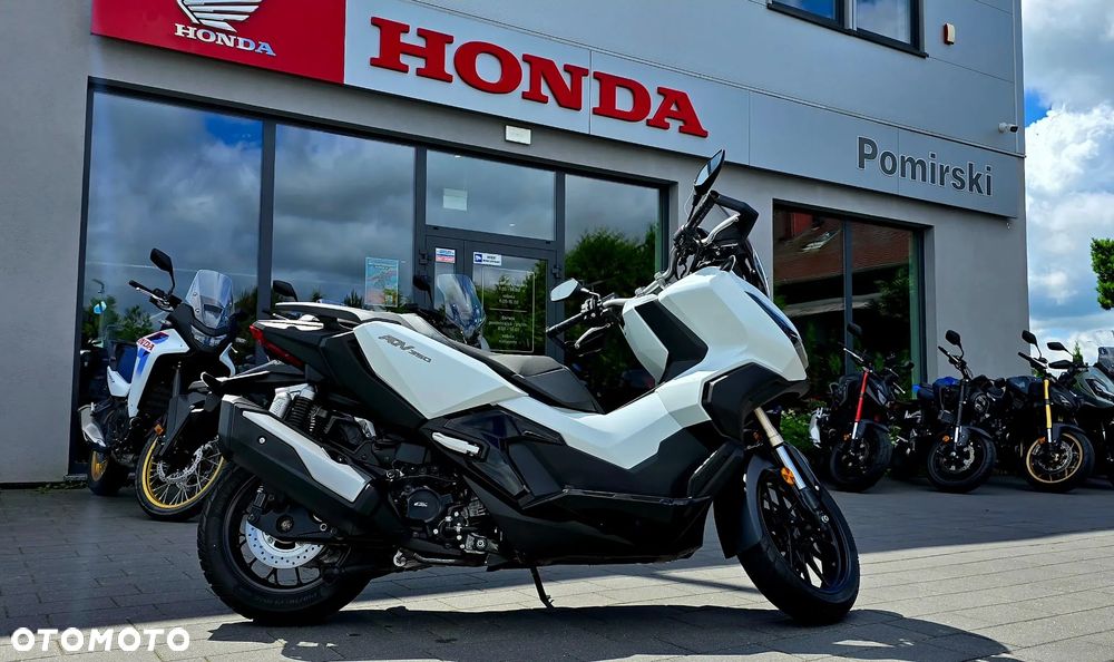 Honda ADV350 - 1