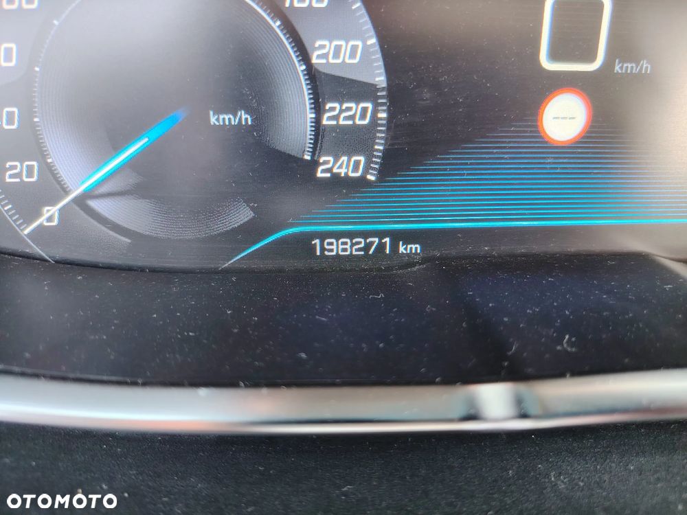Peugeot 5008 1.5 BlueHDi Allure S&S EAT8 - 14
