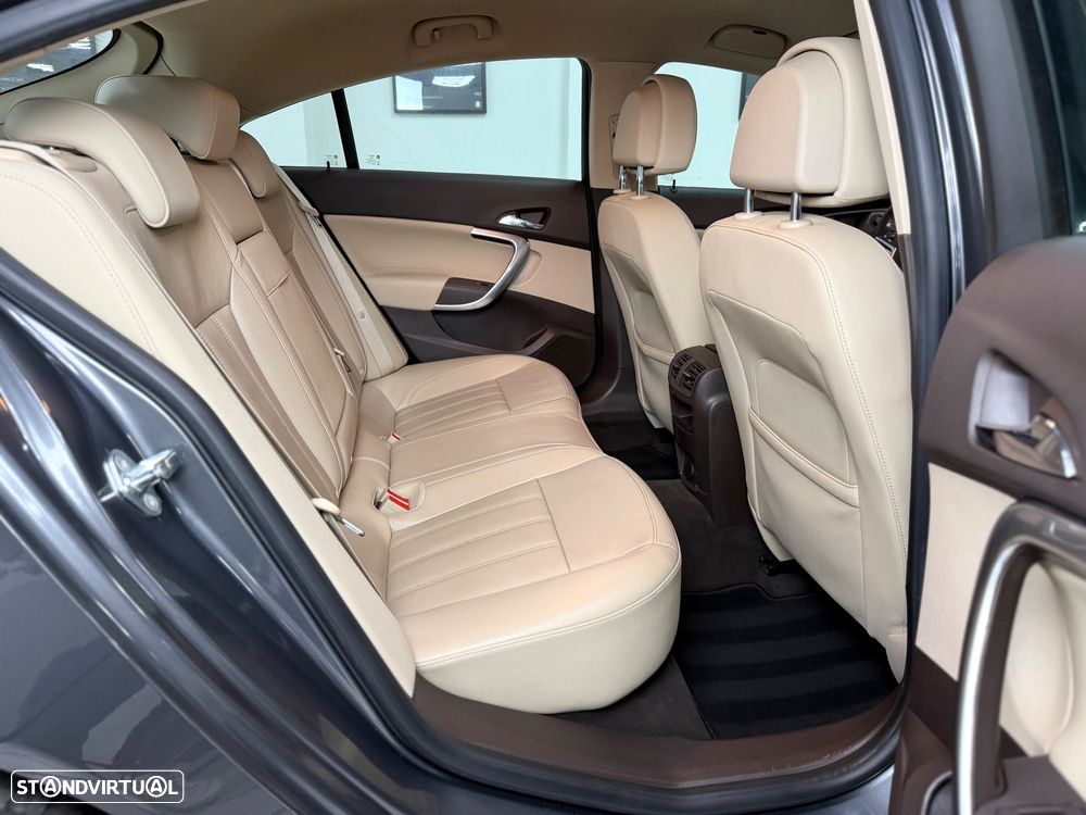 Opel Insignia 2.0 CDTI ecoFLEX Design Edition - 20