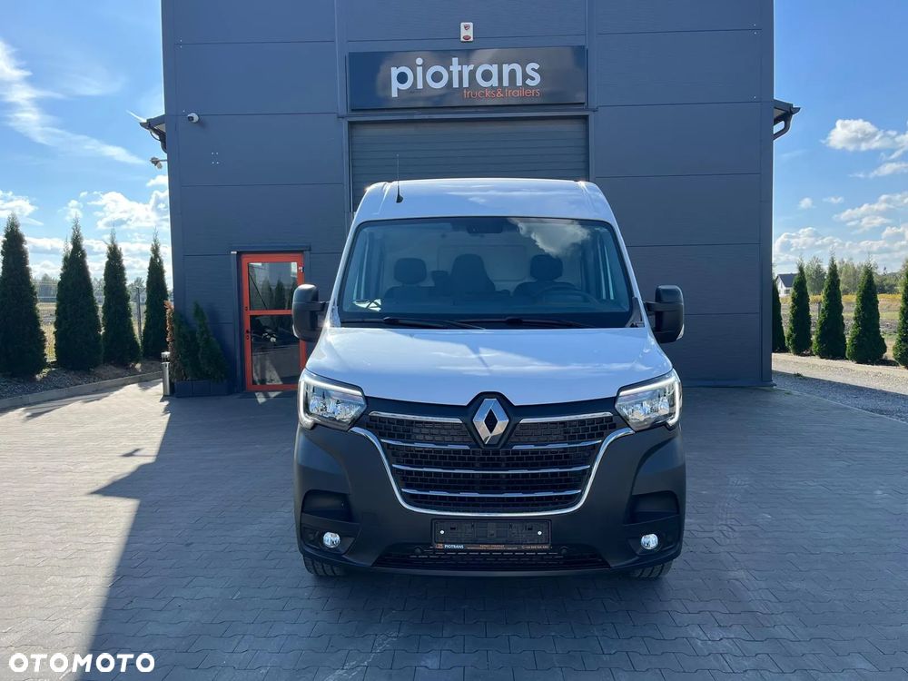 Renault Master 2.3 / DOSTAWCZY / 2023 / 15 TYS PRZEB. - 9