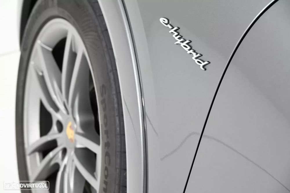 Porsche Cayenne - 13