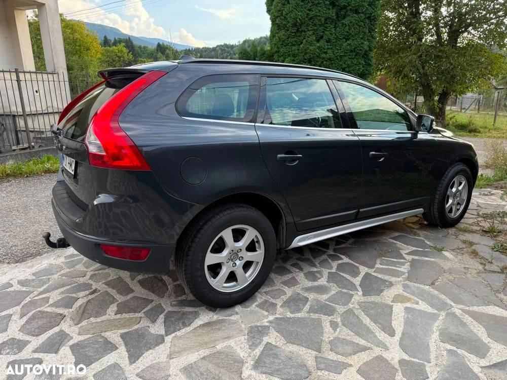 Volvo XC 60 DRIVe Momentum - 6