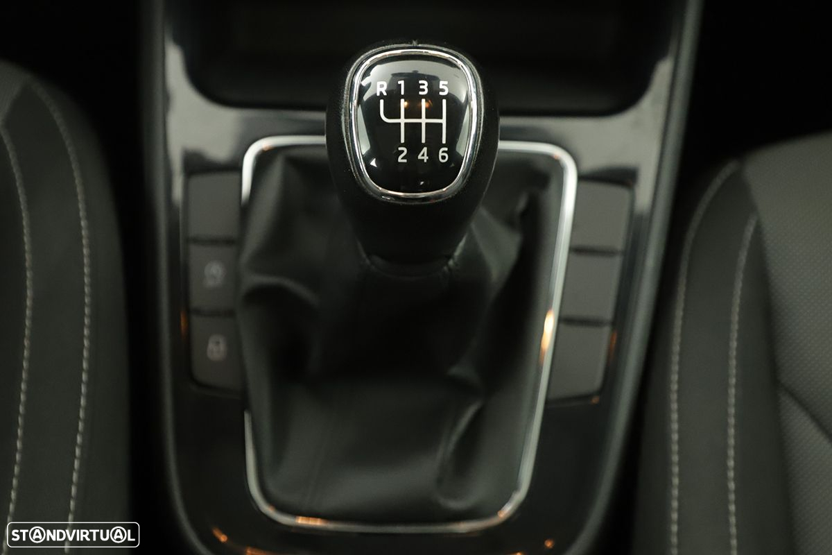 Skoda Fabia 1.0 TSI First Edition - 13