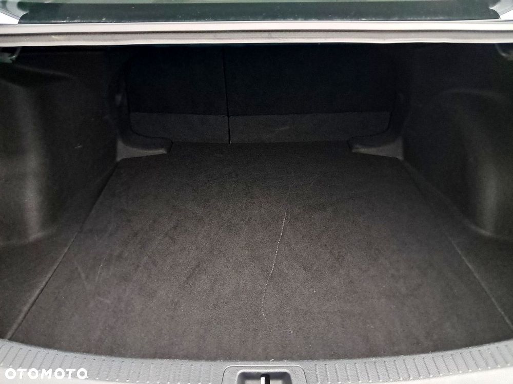 Toyota Corolla 1.5 Comfort MS - 11