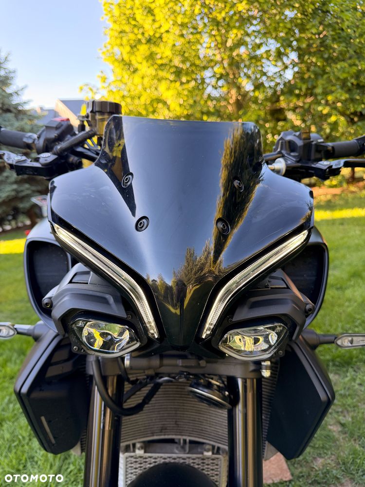 Yamaha MT - 7