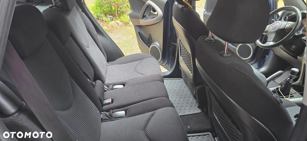 Toyota RAV4 2.2 D-4D Sol - 21