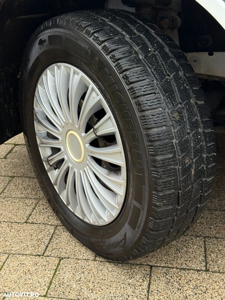 Renault Trafic Passenger 2.0 dCi L1H1 Authentique - 14