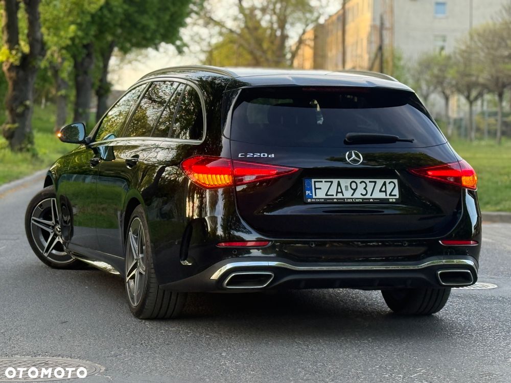 Mercedes-Benz Klasa C 220 d mHEV AMG - 8