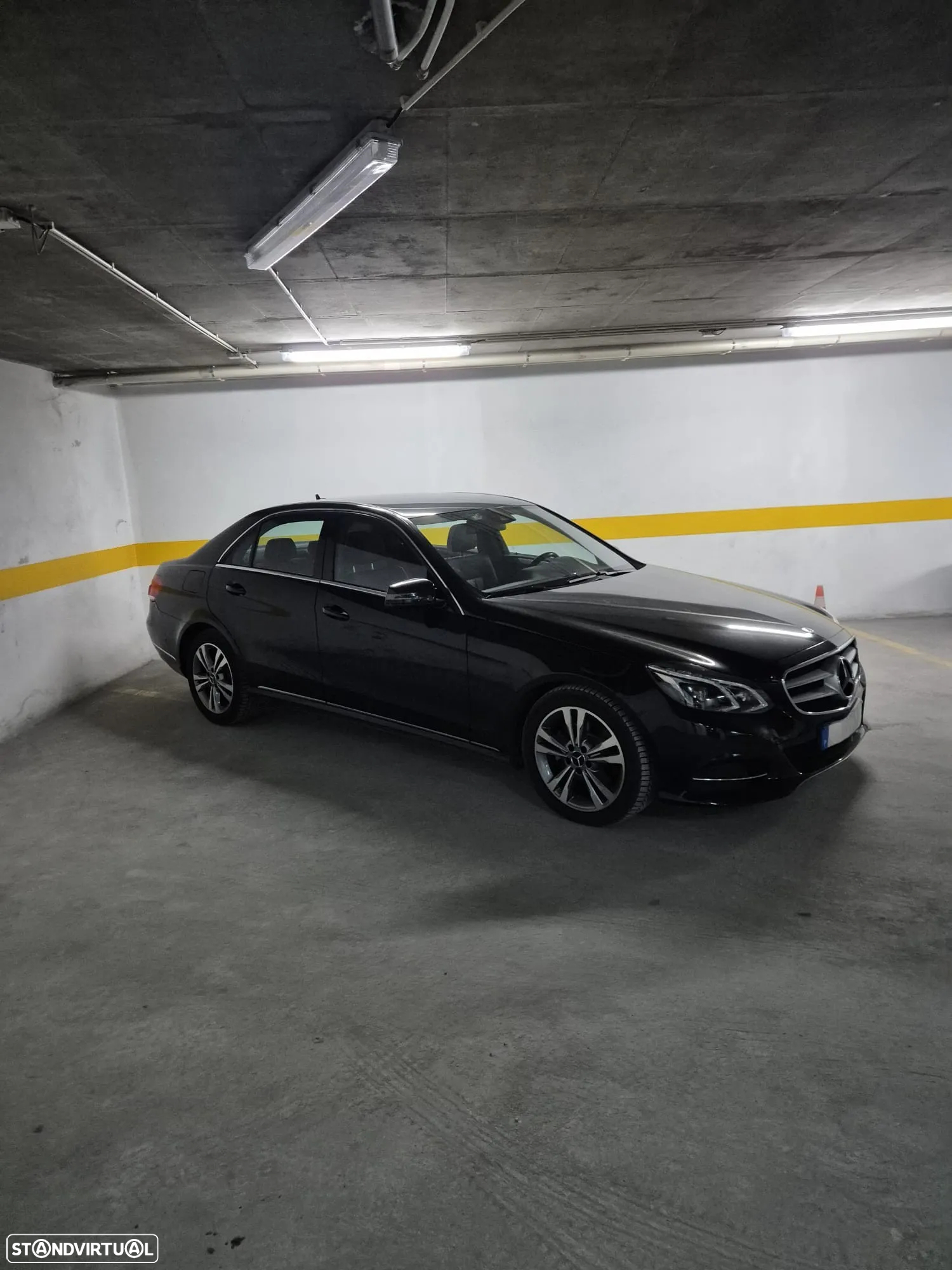 Mercedes-Benz E 220 BlueTEC Avantgarde Auto. - 4