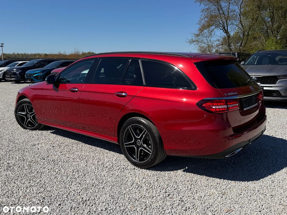 Mercedes-Benz Klasa E 300 de PHEV 4-Matic AMG 9G-Tronic - 10