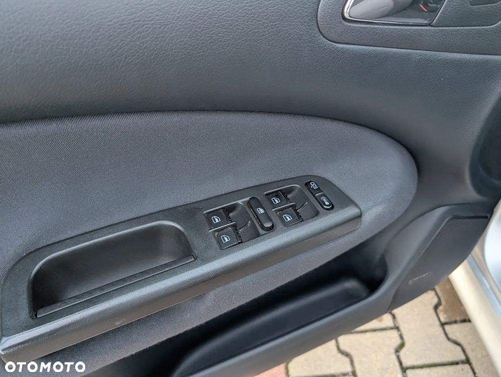 Skoda Octavia 2.0 Combi Ambiente - 15