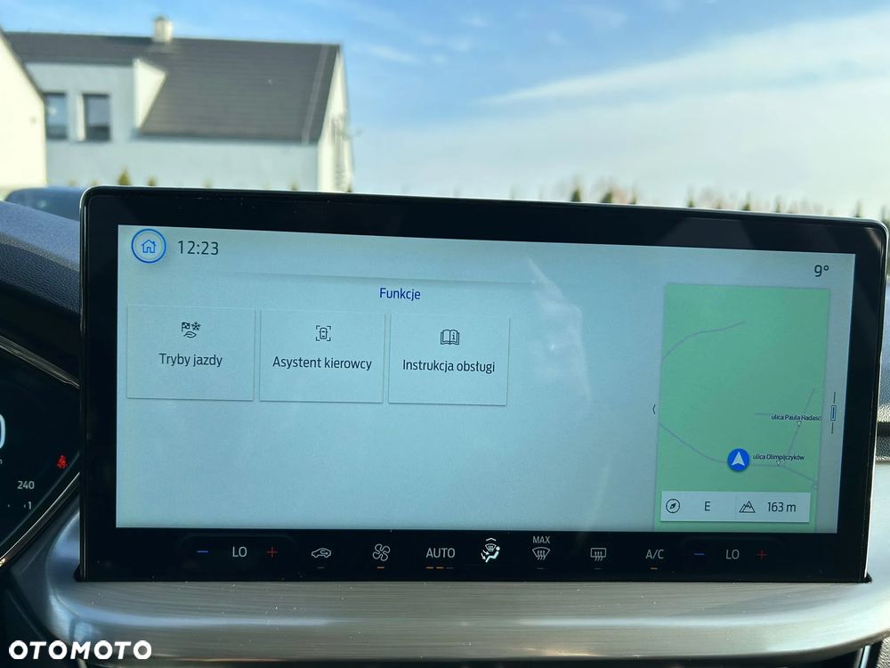 Ford Focus 1.0 EcoBoost Hybrid TITANIUM - 17