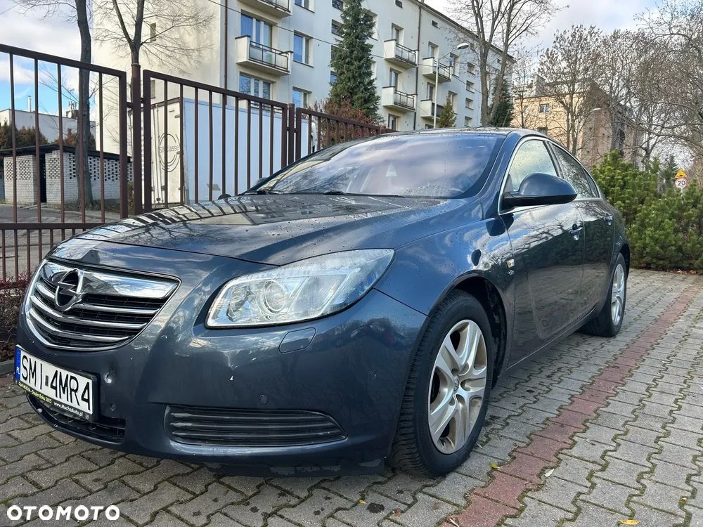 Opel Insignia - 1