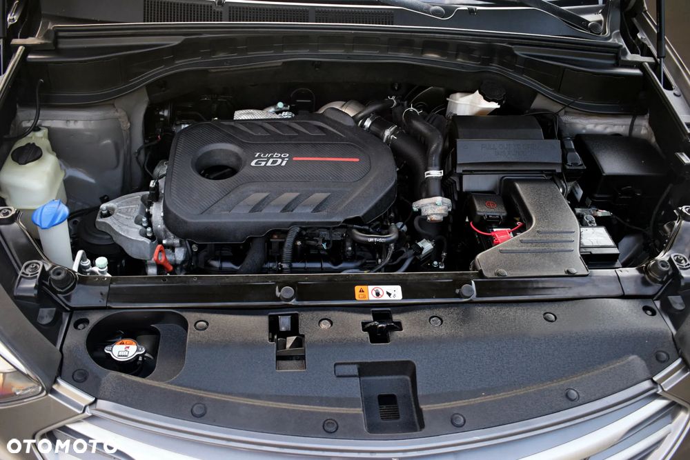 Hyundai Santa Fe 2.0 T Sport Utility - 34
