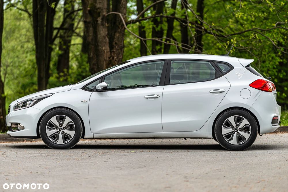 Kia Ceed 1.4 CVVT Vision - 15