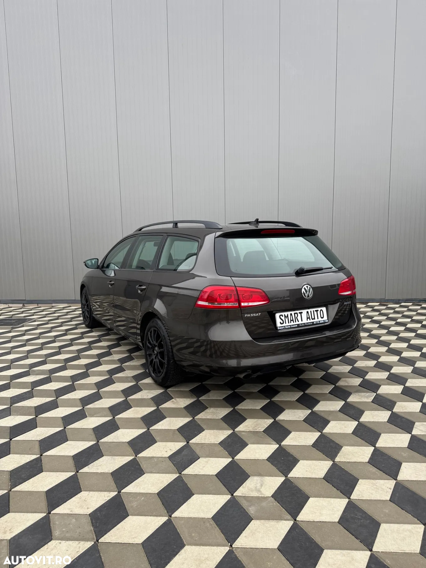 Volkswagen Passat Variant 1.6 TDI BlueMotion - 19