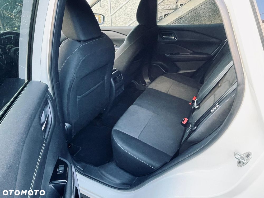 Nissan Qashqai 1.3 DIG-T mHEV Tekna - 16
