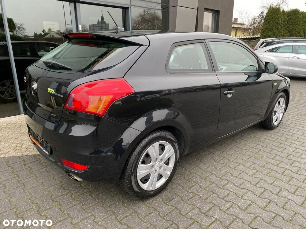 Kia ProCeed - 5