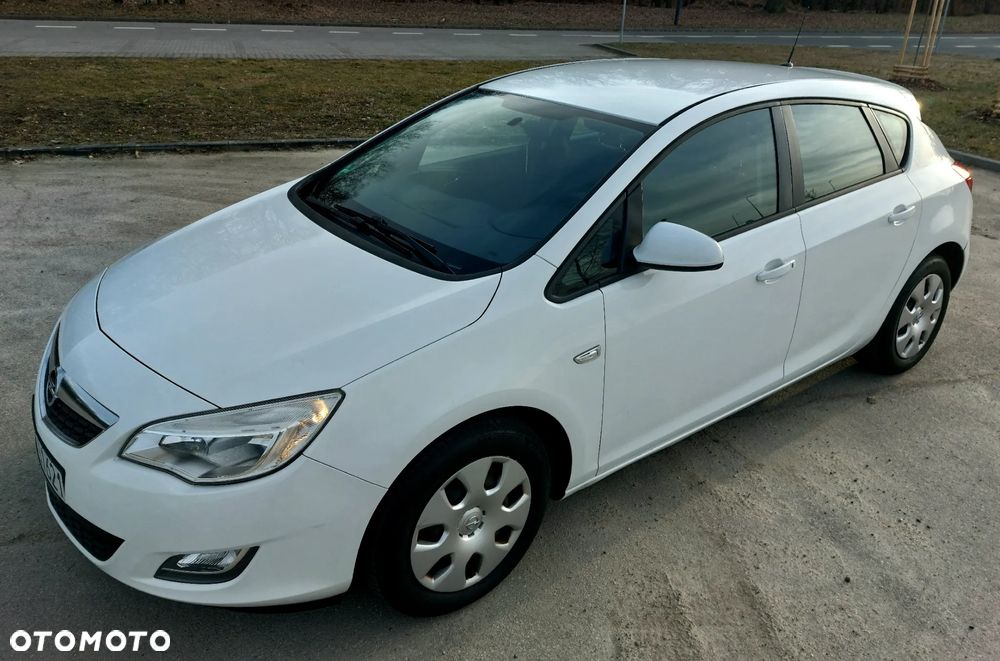 Opel Astra 1.4 EcoFLEX Edition - 4