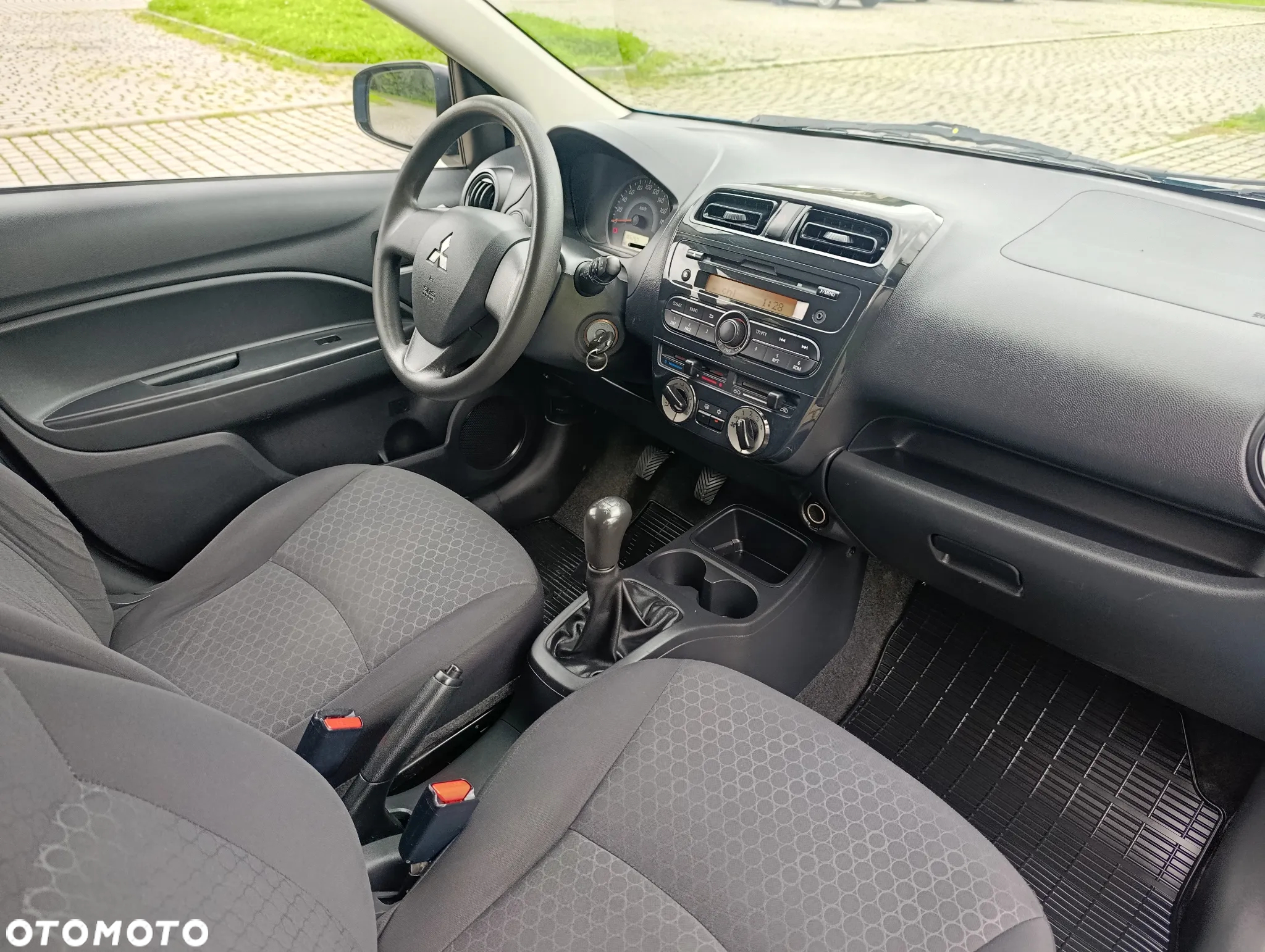 Mitsubishi Space Star 1.2 AS&G Invite - 19