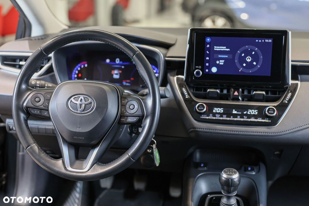 Toyota Corolla - 28