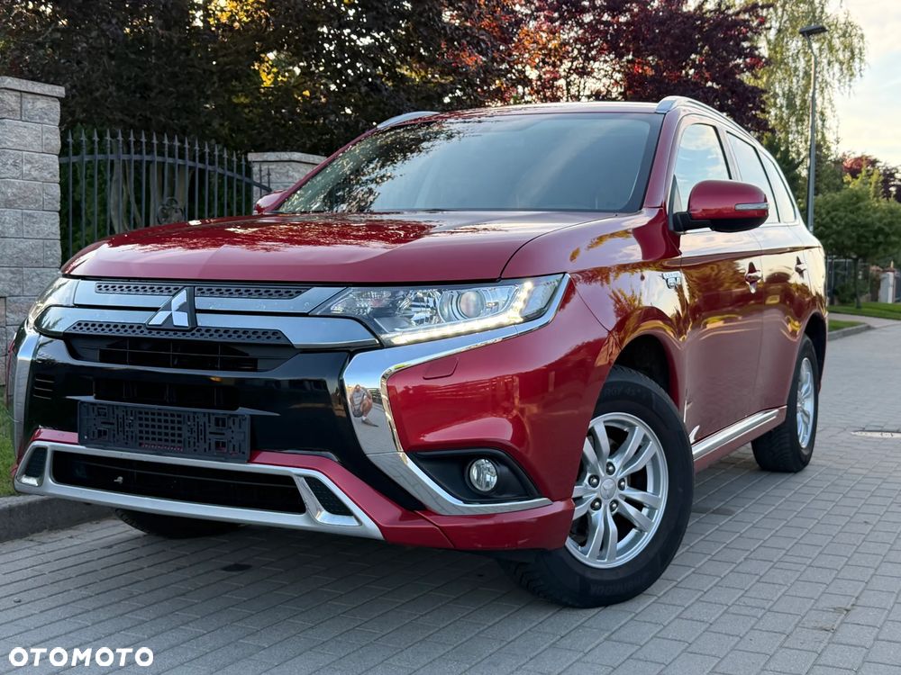 Mitsubishi Outlander Intense + - 1