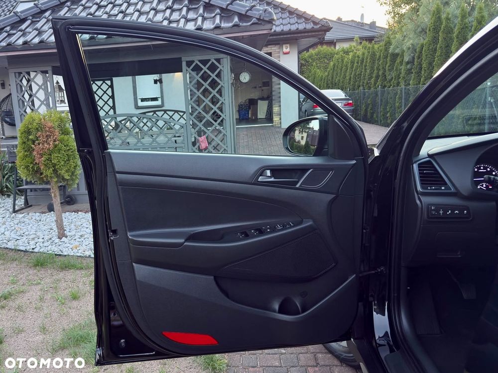 Hyundai Tucson 1.6 GDI BlueDrive Design 2WD - 12