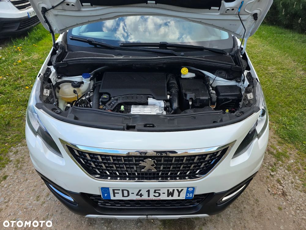 Peugeot 2008 PureTech 130 Allure - 10