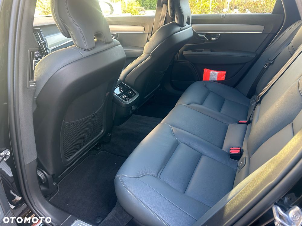 Volvo S90 B5 D AWD Geartronic Momentum Pro - 13