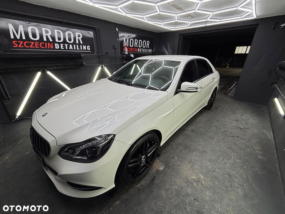 Mercedes-Benz Klasa E 400 7G-TRONIC Edition - 1