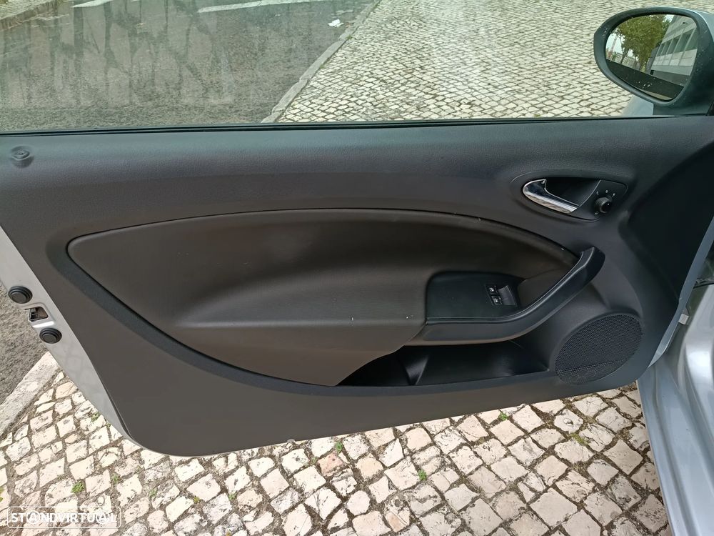 SEAT Ibiza 1.4 16V Stylance - 11