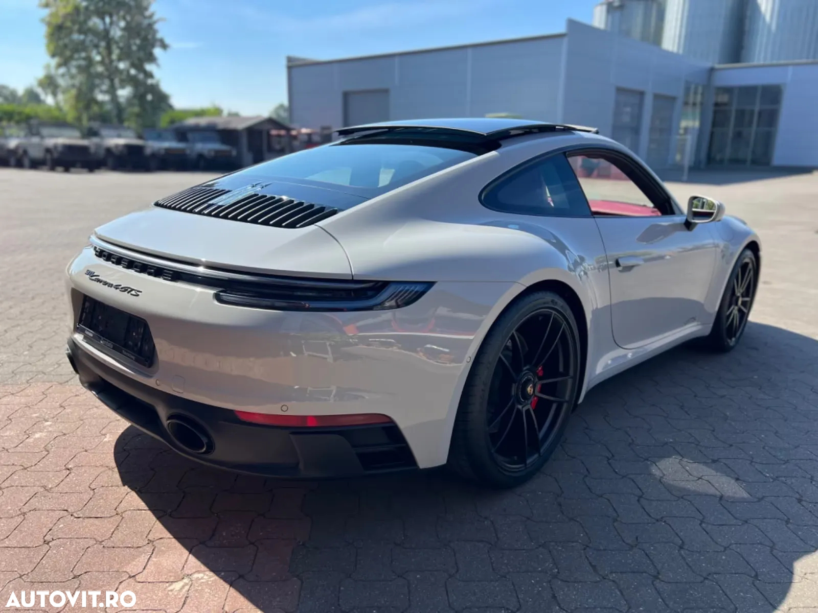 Porsche 911 Carrera Cabrio 4 GTS PDK - 4