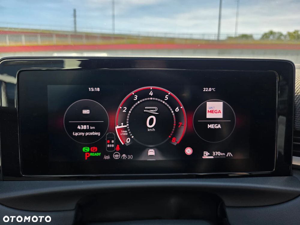 Volkswagen T-Roc 1.5 eTSI R-Line DSG - 23