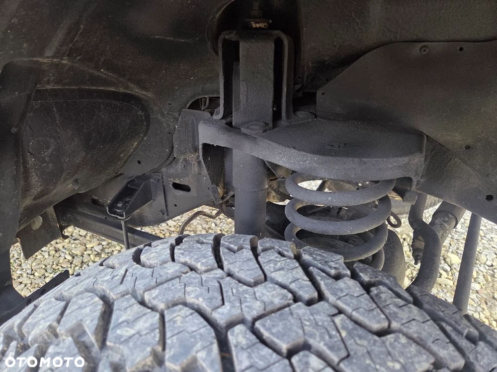 Nissan Patrol 2.8 TD SG - 28