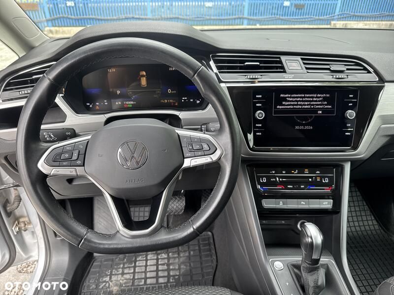 Volkswagen Touran 2.0 TDI BMT Comfortline DSG - 9